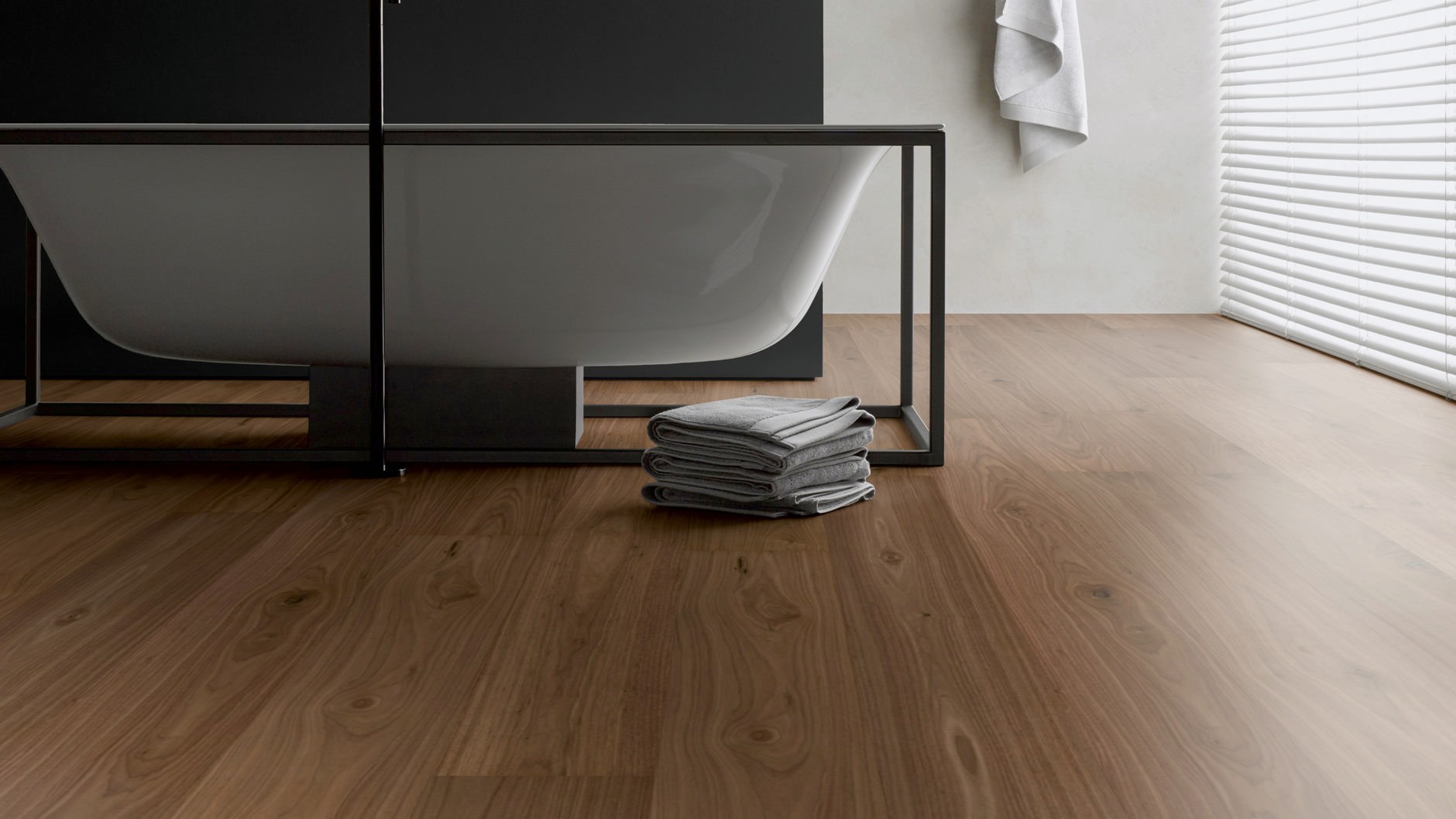 Parchet Z24 Walnut Prescott plank 1101280304 Hywood Ter Huerne