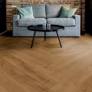 Alternative view of Oak Norderney herringbone