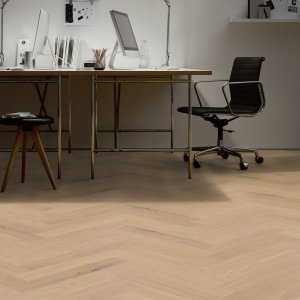 Alternative view of Oak Luberon herringbone