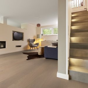 Alternative view of Oak Junkerdal extra-wide plank