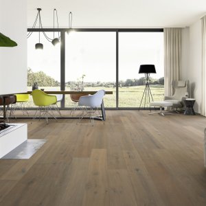 Alternative view of Oak Mojave plank