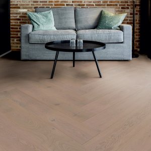 Alternative view of Oak Sylt herringbone