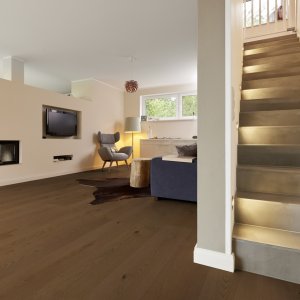 Alternative view of Oak Reivo extra-wide plank